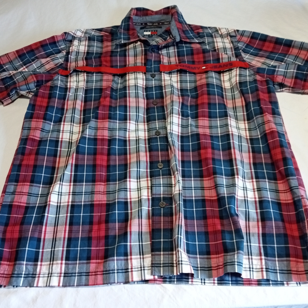 Tommy Hilfiger Men's Plaid Shirt in Red and Blue